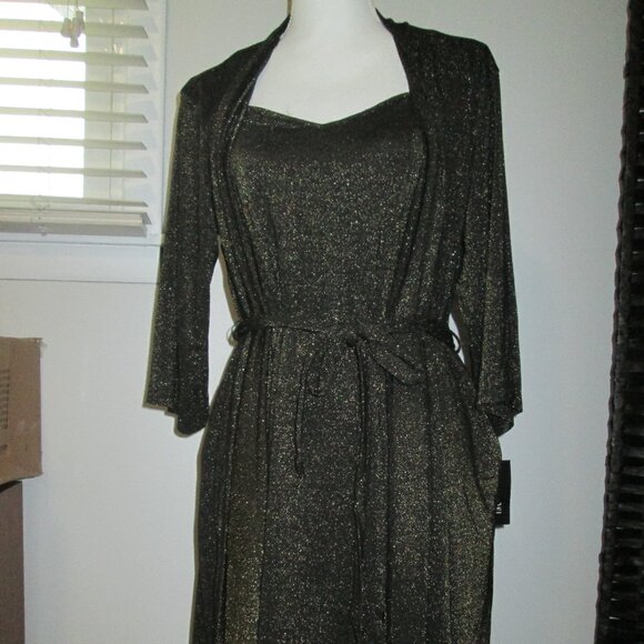 I.n.c. International Concepts Women's 2-Pc. Sparkle Robe & Chemise Set NWT Sz S - Picture 4 of 8